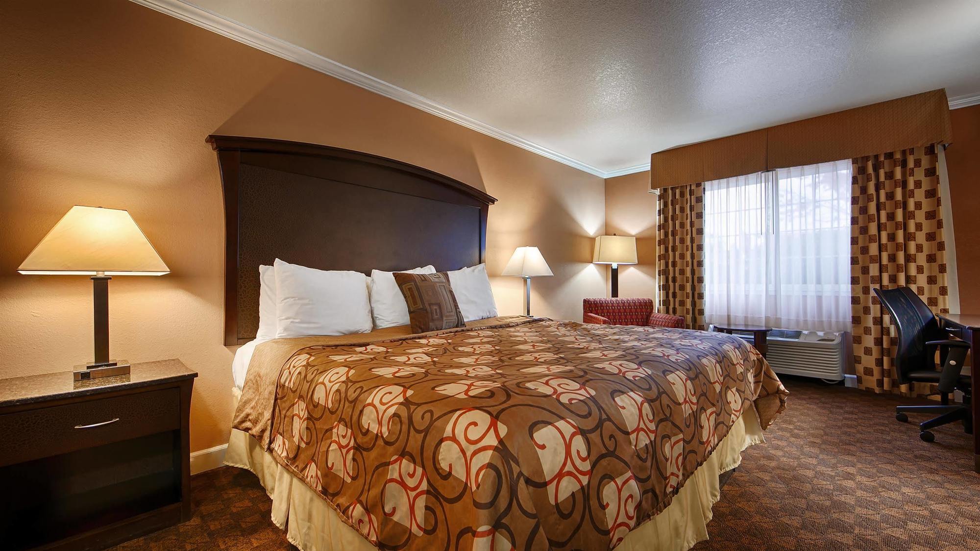 Best Western Orchard Inn وكياه، ميندوسينو، كاليفورنيا المظهر الخارجي الصورة
